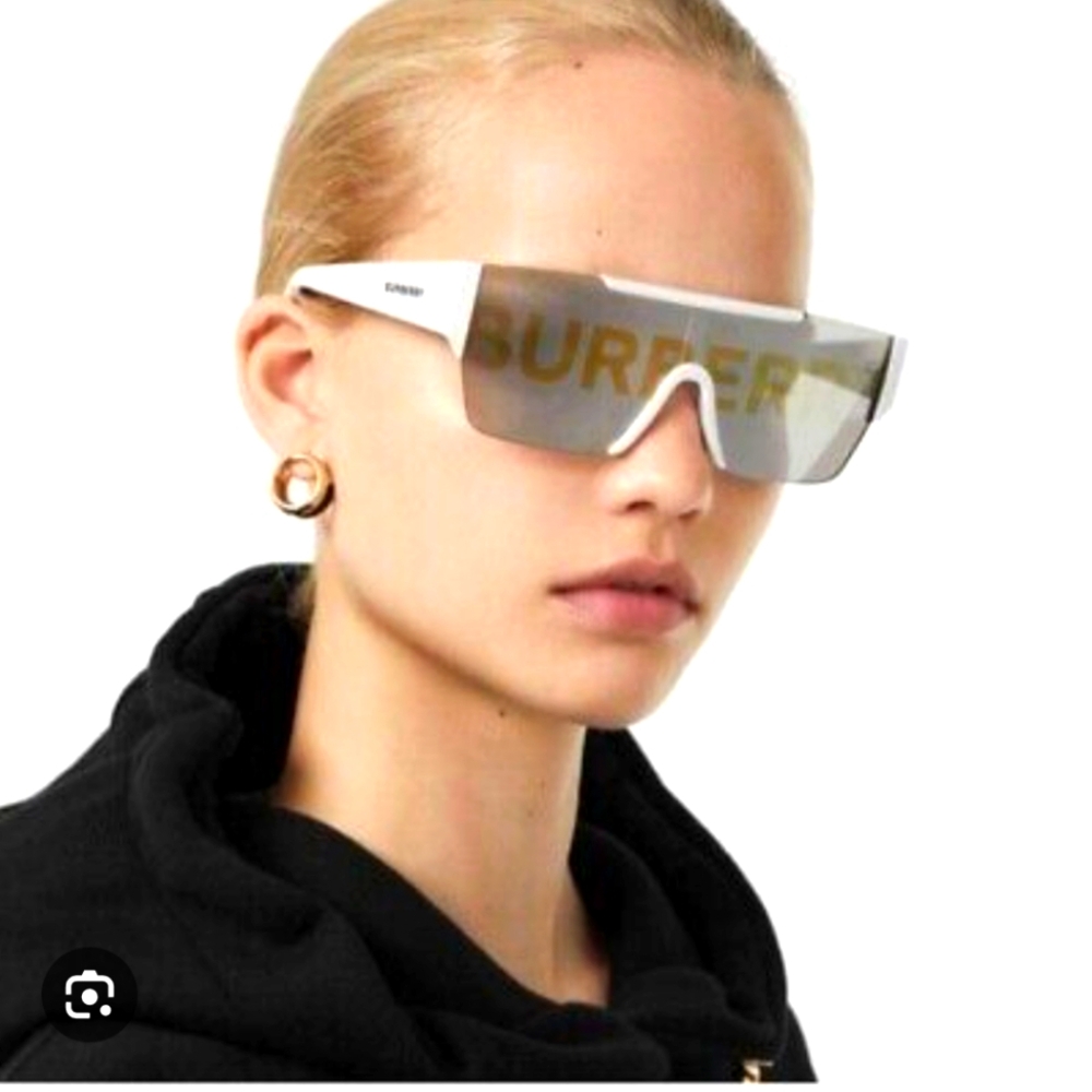 Burberry sunglasses
